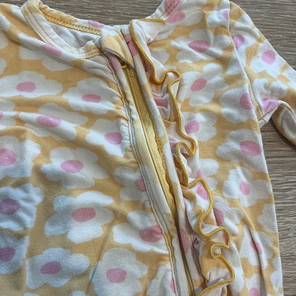 Caden Lane Girl 0-3 bundle - Picture 7 of 14